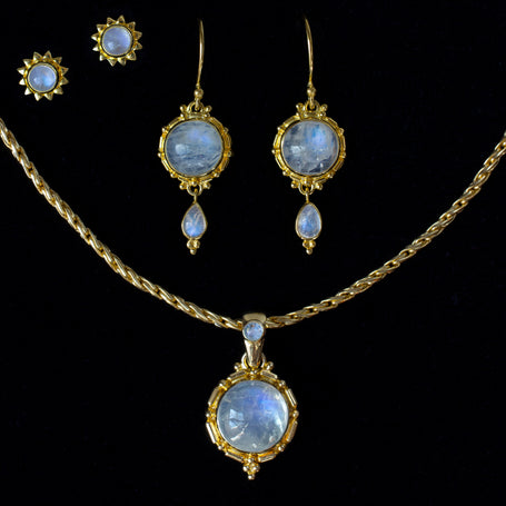 Gold Rainbow Moonstone Jewelry