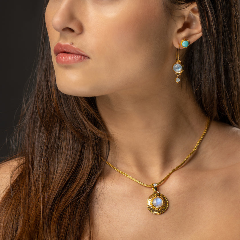 Gold Rainbow Moonstone Jewelry