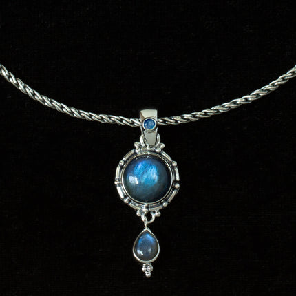Sterling Silver Labradorite Necklace