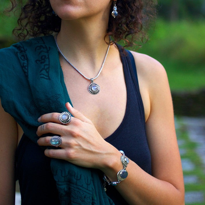 Sterling Silver Labradorite & Rainbow Moonstone Jewelry