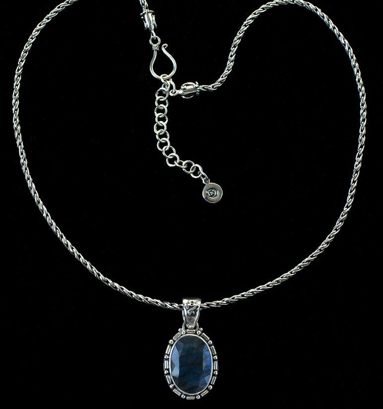 Sterling Silver Labradorite Necklace